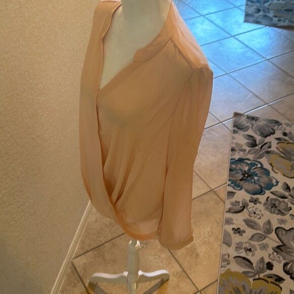 Krisa Women's M Surplice Long Sleeve Blouse Ballet Pink Crossover Wrap Top New - Picture 9 of 11